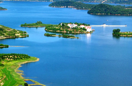 �������Y