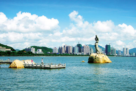 �������Y