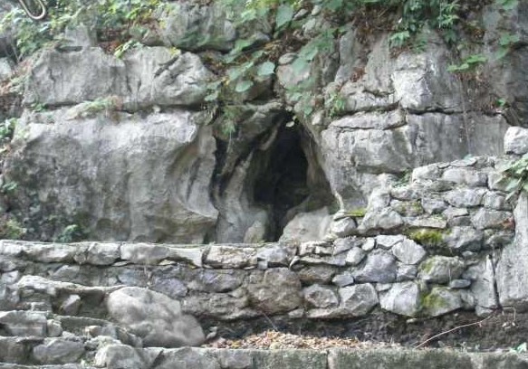 �������Y