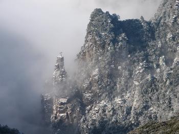 �������Y