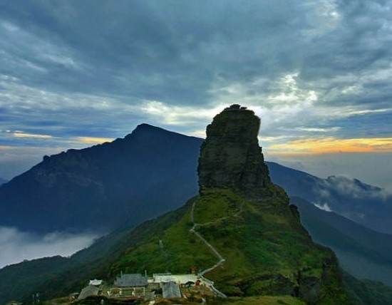 �������Y