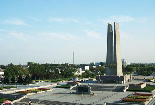 �������Y