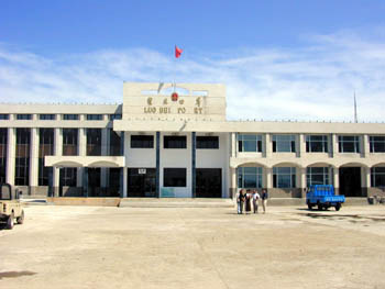 �������Y