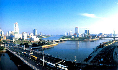 �������Y