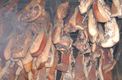 �������Y