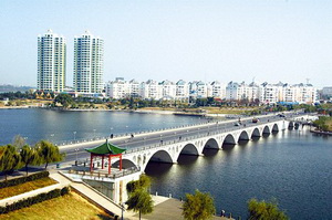 �������Y