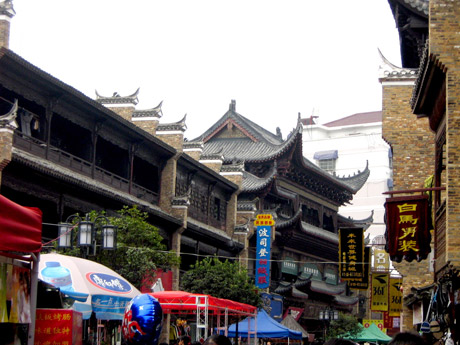 �������Y