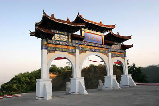 �������Y