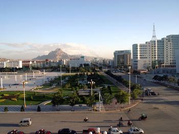 �������Y