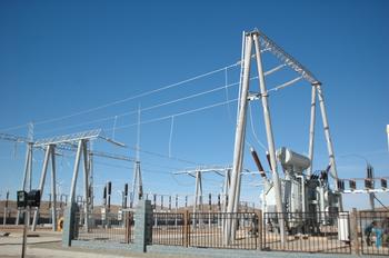 �������Y