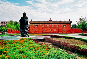 �������Y