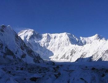 �������Y