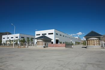 �������Y