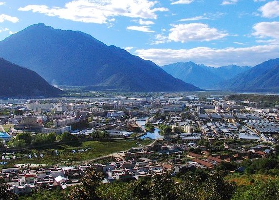 �������Y