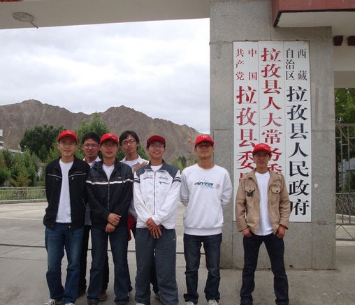 �������Y