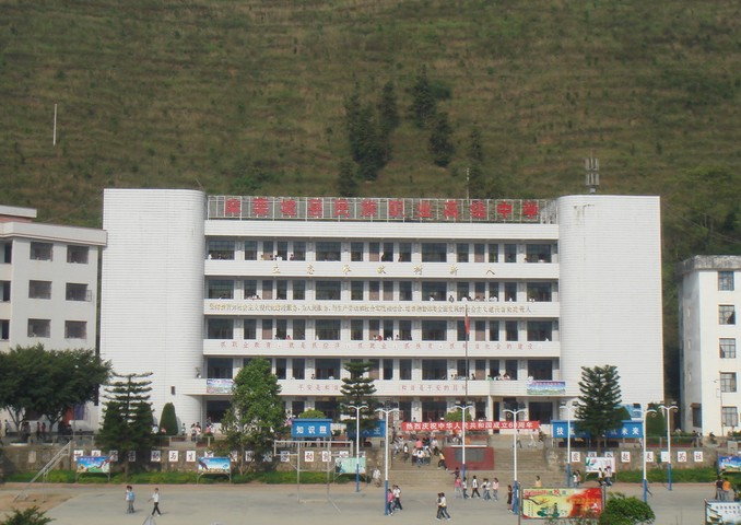 �������Y