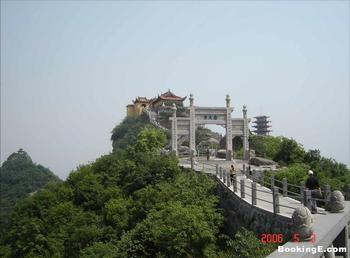 �������Y