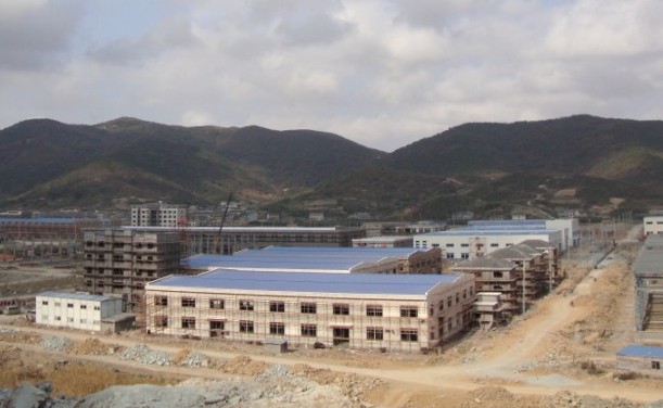 �������Y