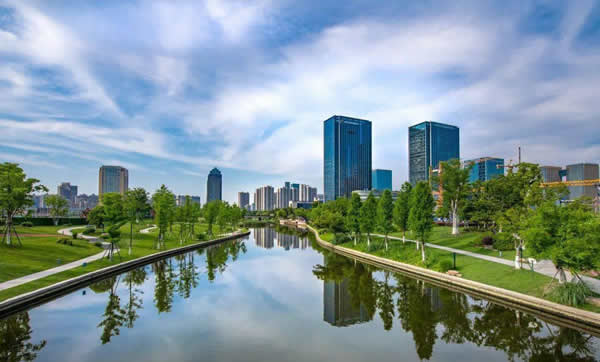 �������Y